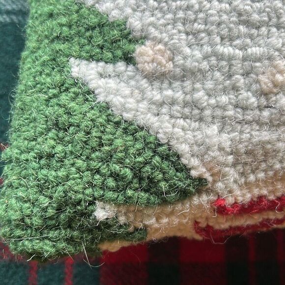 Peking Downhill Winter Skier Hooked Wool Pillow 8x12” - Picture 3 of 6